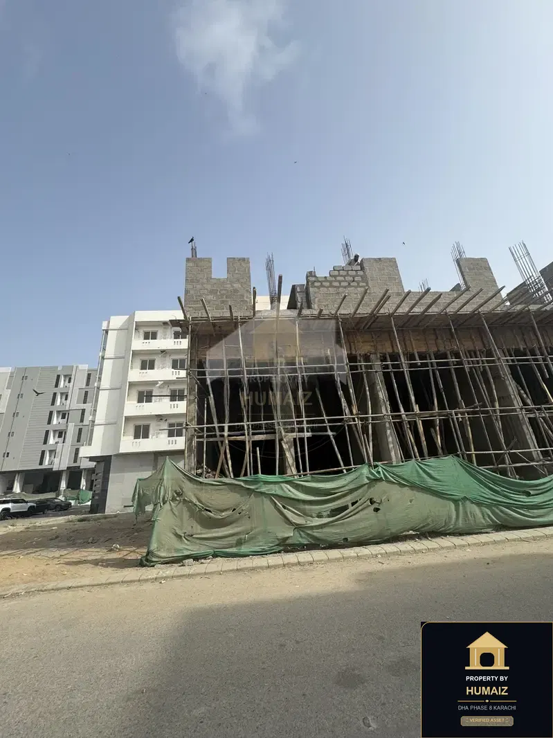 3-Bedroom Luxury Apartment (4 Bath, Suite 51) on Al-Murtaza Commercial For Sale in DHA Phase 8 Karachi — Photograph 4