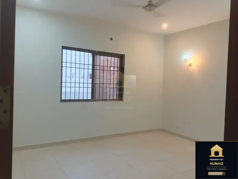3-Bedroom Upper/Lower Portion (4 Bath, Unit 66) in DHA Phase 8 For Rent in DHA Phase 8 Karachi — Photograph 4