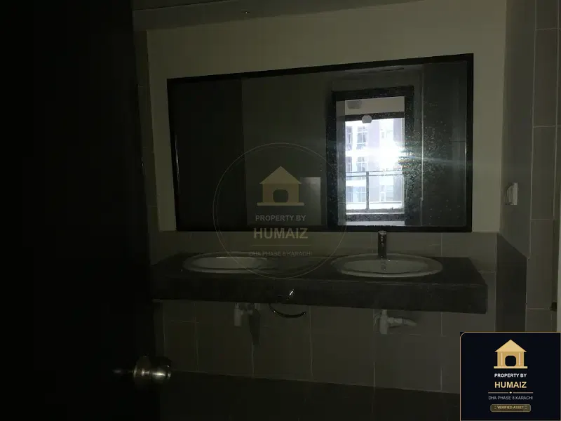 2-Bedroom Luxury Apartment (Sea Facing, 3 Bath, Suite 1) at Coral Towers For Rent in DHA Phase 8 Karachi — Photograph 37