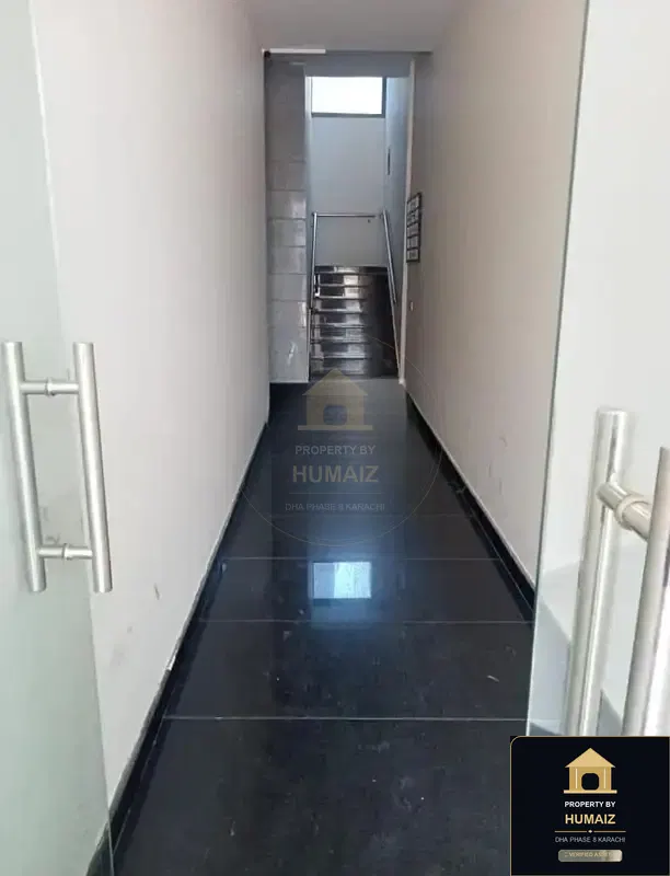 168 Sq. Yd. Corporate Office Space on Al-Murtaza Commercial For Rent in DHA Phase 8 Karachi — Photograph 4