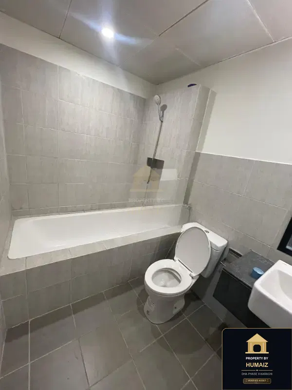2-Bedroom Luxury Apartment (4 Bath, Suite 3) at Reef Towers For Sale in DHA Phase 8 Karachi — Photograph 42