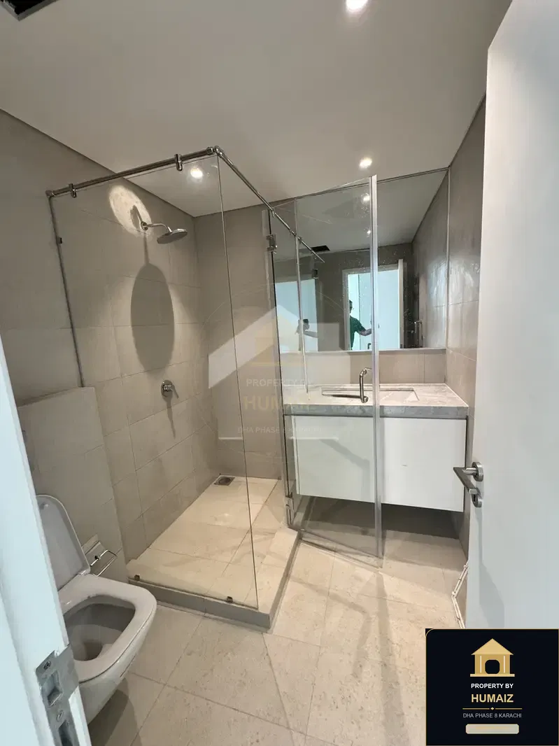 3-Bedroom Luxury Apartment (Sea Facing, 4 Bath, Suite 4) at Emaar Oceanfront For Rent in DHA Phase 8 Karachi — Photograph 20