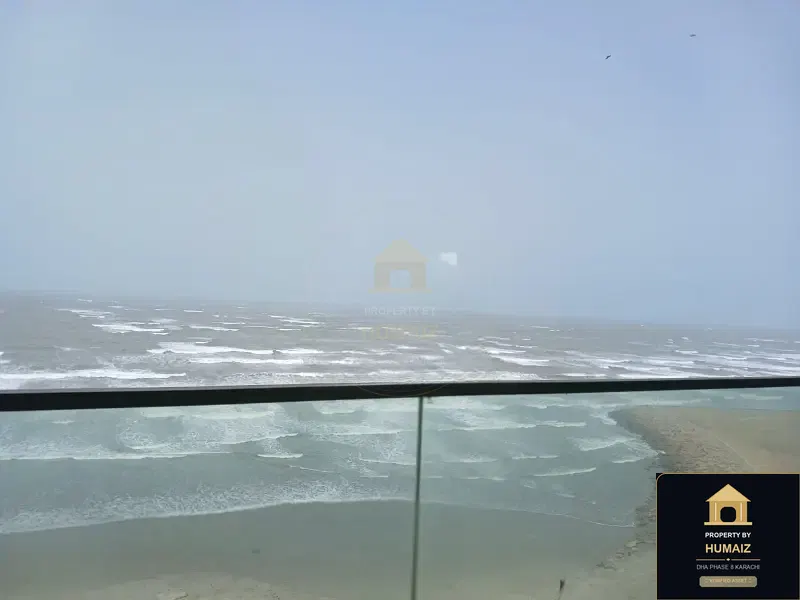 2-Bedroom Luxury Apartment (Sea Facing, 3 Bath, Suite 29) at The Views For Rent in DHA Phase 8 Karachi — Photograph 7