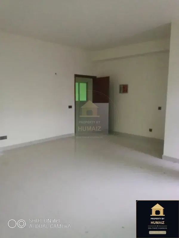 46 Sq. Yd. Corporate Office Space on Al-Murtaza Commercial For Rent in DHA Phase 8 Karachi — Photograph 2