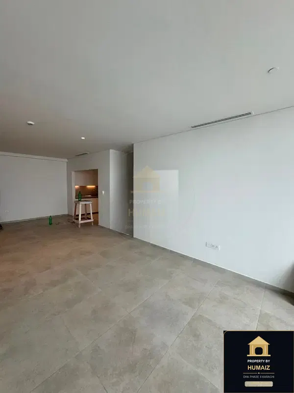3-Bedroom Luxury Apartment (Sea Facing, 5 Bath, Suite 19) at The Views For Sale in DHA Phase 8 Karachi — Photograph 25