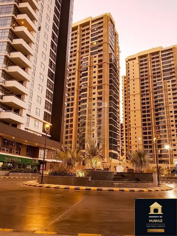 4-Bedroom Luxury Apartment (Sea Facing, 4 Bath, Suite 12) at Coral Towers For Sale in DHA Phase 8 Karachi — Photograph 21