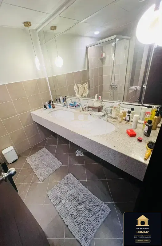 3-Bedroom Luxury Apartment (Sea Facing, 5 Bath, Suite 30) at Pearl Towers For Sale in DHA Phase 8 Karachi — Photograph 6