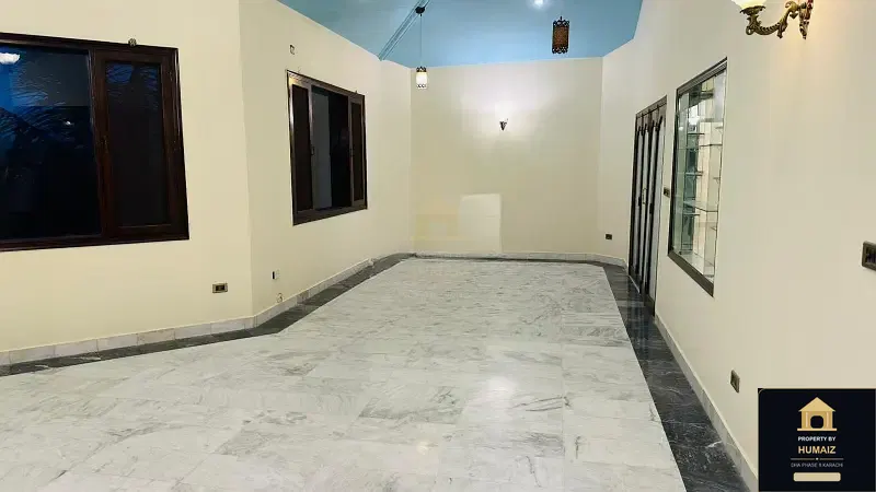 4-Bedroom Upper/Lower Portion (5 Bath, Unit 2) in DHA Phase 8 For Rent in DHA Phase 8 Karachi — Photograph 4