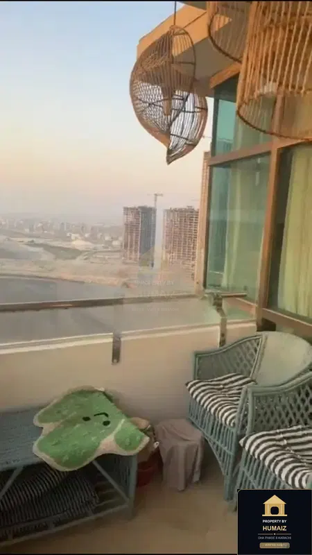 3-Bedroom Luxury Apartment (Sea Facing, 5 Bath, Suite 20) at Pearl Towers For Sale in DHA Phase 8 Karachi — Photograph 15