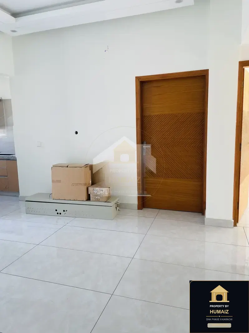 3-Bedroom Luxury Apartment (Brand New, 4 Bath, Suite 4) on Al-Murtaza Commercial For Sale in DHA Phase 8 Karachi — Photograph 5