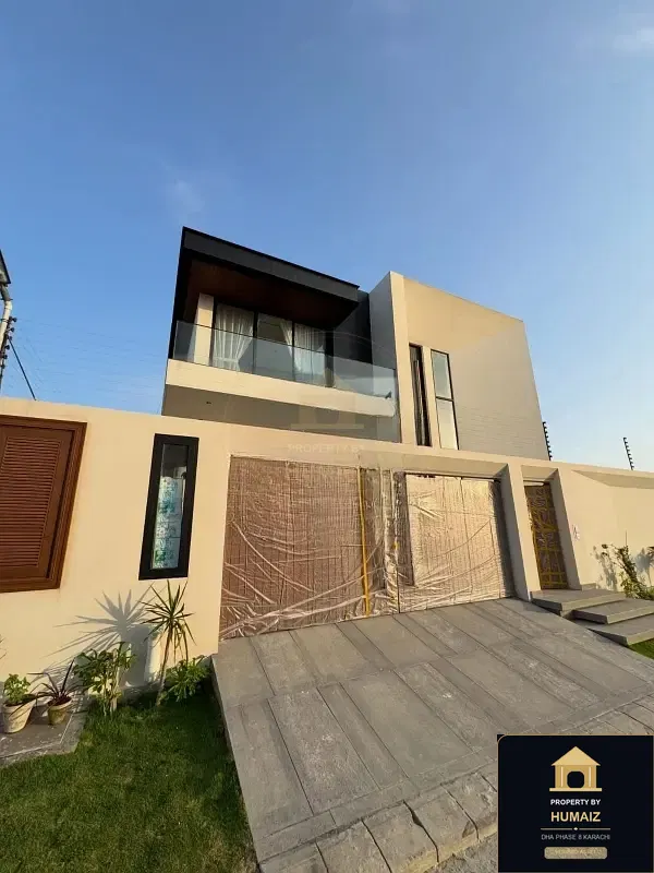 500 Sq. Yd. 5-Bedroom Luxury Villa in Khayaban-e-Shaheen For Sale in DHA Phase 8 Karachi — Photograph 4