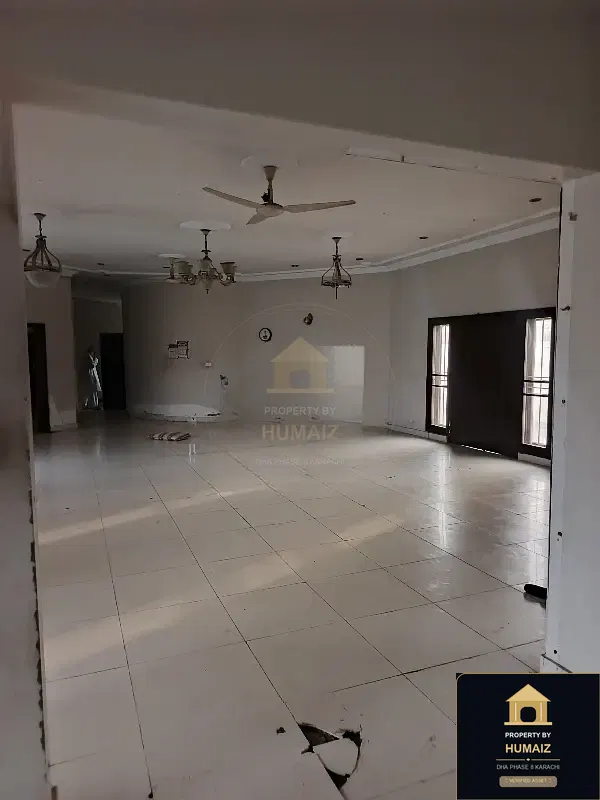1,000 Sq. Yd. 7-Bedroom Luxury Villa (6 Bath, Residence 3) in DHA Phase 8 For Rent in DHA Phase 8 Karachi — Photograph 10