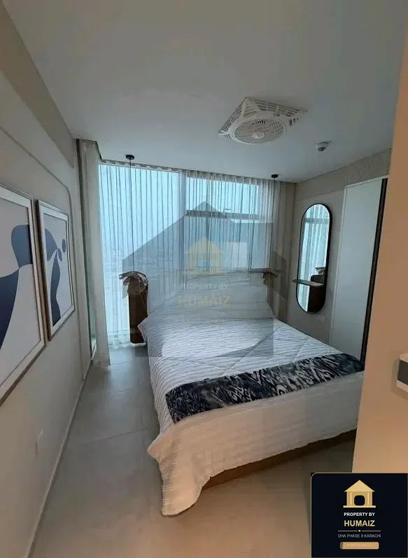 3-Bedroom Luxury Apartment (Private Pool, 3 Bath, Suite 40) at The Views For Sale in DHA Phase 8 Karachi — Photograph 5