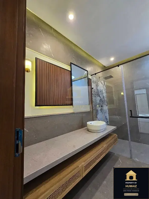 1,000 Sq. Yd. 6-Bedroom Luxury Villa (Private Pool, 6 Bath, Residence 10) in Zone A For Sale in DHA Phase 8 Karachi — Photograph 15