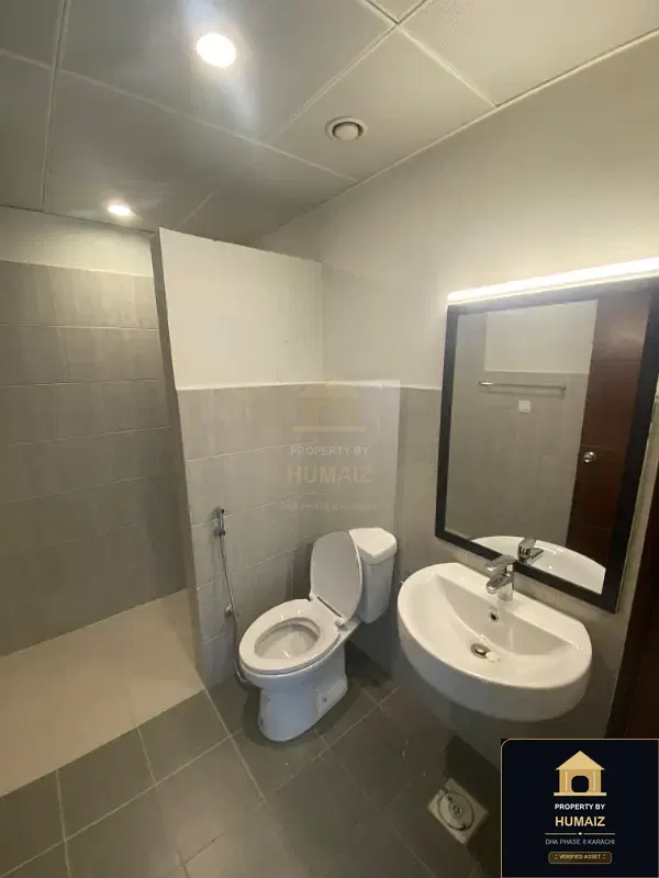 3-Bedroom Luxury Apartment (Private Pool, 5 Bath, Suite 3) at Reef Towers For Rent in DHA Phase 8 Karachi — Photograph 6