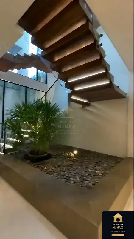 500 Sq. Yd. 5-Bedroom Luxury Villa (Private Pool, 5 Bath, Residence 14) in DHA Phase 8 For Sale in DHA Phase 8 Karachi — Photograph 10