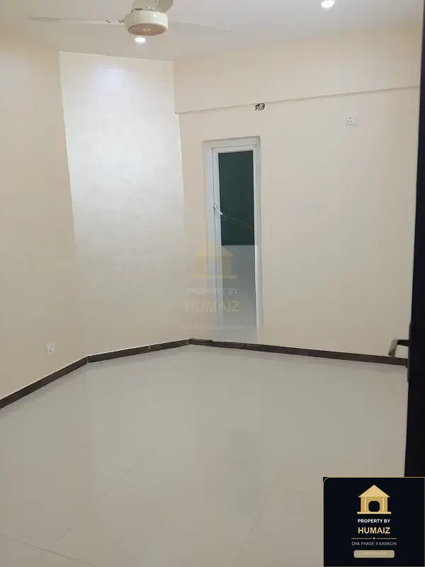 3-Bedroom Luxury Apartment (3 Bath, Suite 10) in DHA Phase 8 For Rent in DHA Phase 8 Karachi — Photograph 3