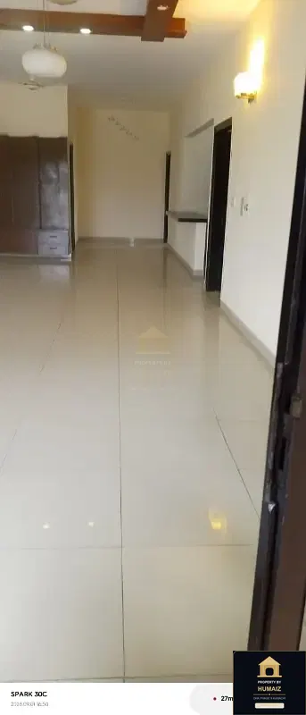 3-Bedroom Upper/Lower Portion (4 Bath, Unit 70) in DHA Phase 8 For Rent in DHA Phase 8 Karachi — Photograph 11