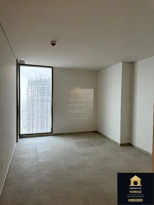 2-Bedroom Luxury Apartment (Sea Facing, 3 Bath, Suite 9) at The Views For Rent in DHA Phase 8 Karachi — Photograph 9