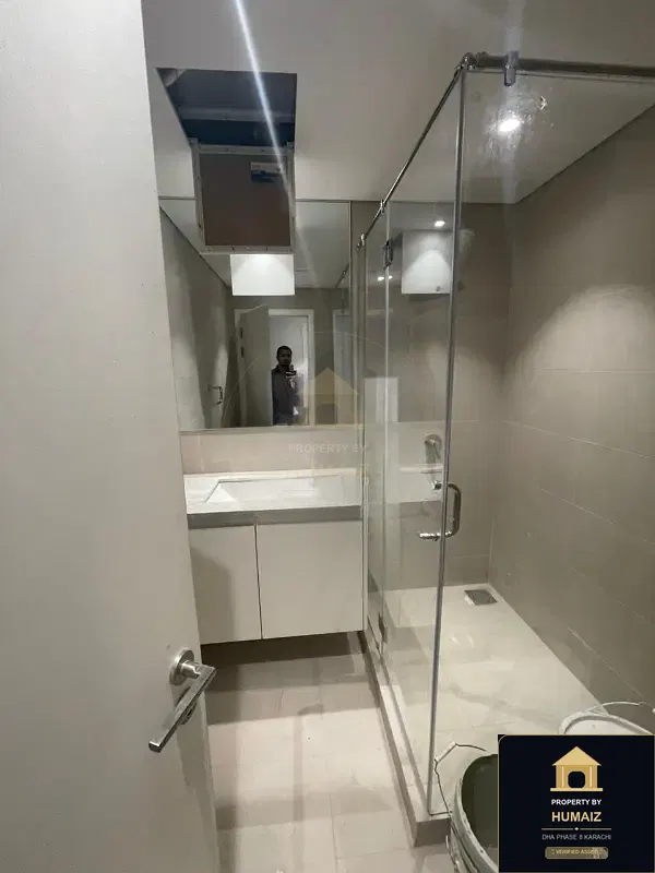 2-Bedroom Luxury Apartment (Sea Facing, 3 Bath, Suite 13) at The Views For Sale in DHA Phase 8 Karachi — Photograph 29