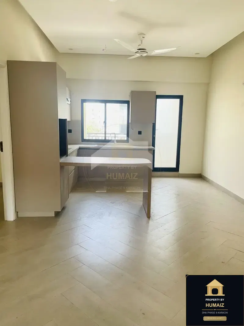 3-Bedroom Luxury Apartment (Brand New, 4 Bath, Suite 21) in DHA Phase 8 For Sale in DHA Phase 8 Karachi — Photograph 10