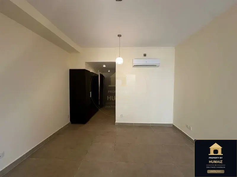 2-Bedroom Luxury Apartment (Sea Facing, 2 Bath, Suite 14) at Coral Towers For Rent in DHA Phase 8 Karachi — Photograph 10