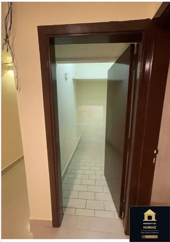 4-Bedroom Luxury Apartment (Corner, 5 Bath, Suite 21) at Creek Vistas For Rent in DHA Phase 8 Karachi — Photograph 12