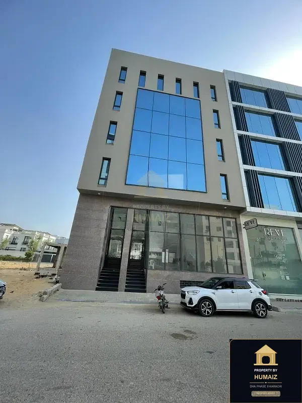 200 Sq. Yd. Corporate Office Space (Boulevard Facing, Unit 2) on Al-Murtaza Commercial For Rent in DHA Phase 8 Karachi — Photograph 2
