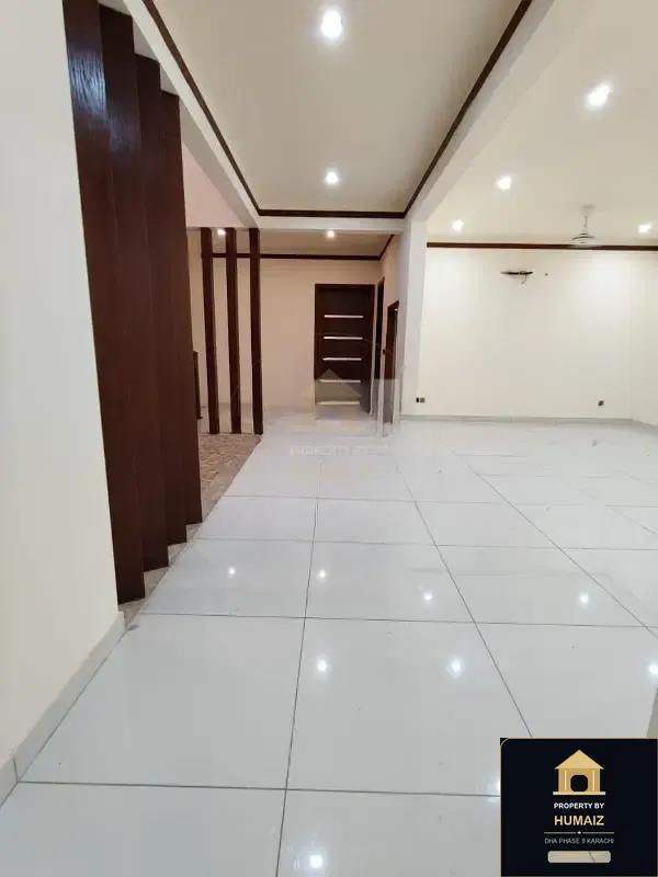 500 Sq. Yd. 6-Bedroom Luxury Villa (Private Pool, 7 Bath, Residence 19) in DHA Phase 8 For Rent in DHA Phase 8 Karachi — Photograph 32