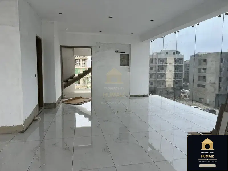 100 Sq. Yd. Commercial Building (Corner, Unit 6) on Zulfiqar Commercial For Rent in DHA Phase 8 Karachi — Photograph 6