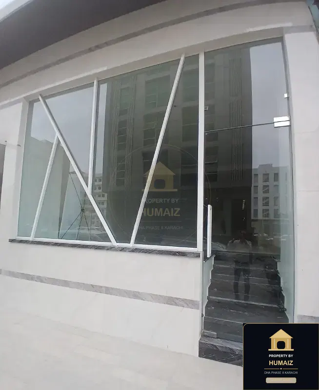 200 Sq. Yd. Commercial Building (Brand New, Unit 12) on Al-Murtaza Commercial For Rent in DHA Phase 8 Karachi — Photograph 4