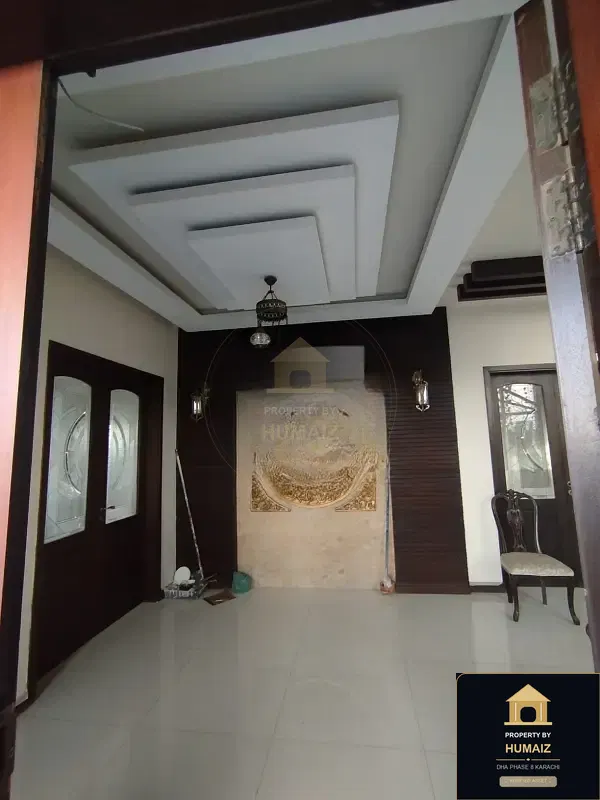 500 Sq. Yd. 5-Bedroom Luxury Villa (West Open, 6 Bath, Residence 18) in DHA Phase 8 For Sale in DHA Phase 8 Karachi — Photograph 2