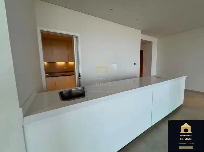 2-Bedroom Luxury Apartment (Boulevard Facing, 3 Bath, Suite 37) at The Views For Rent in DHA Phase 8 Karachi — Photograph 6