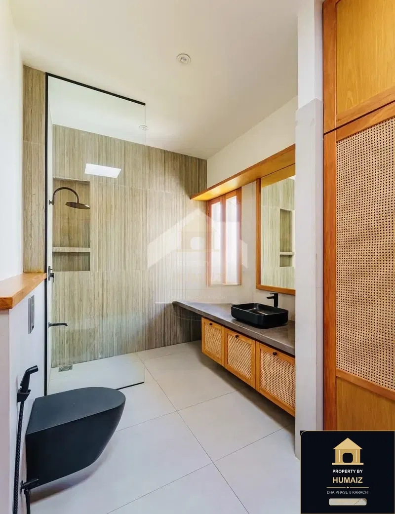 500 Sq. Yd. Architectural Villa (Private Pool, Residence 3) in DHA Phase 8 For Sale in DHA Phase 8 Karachi — Photograph 9