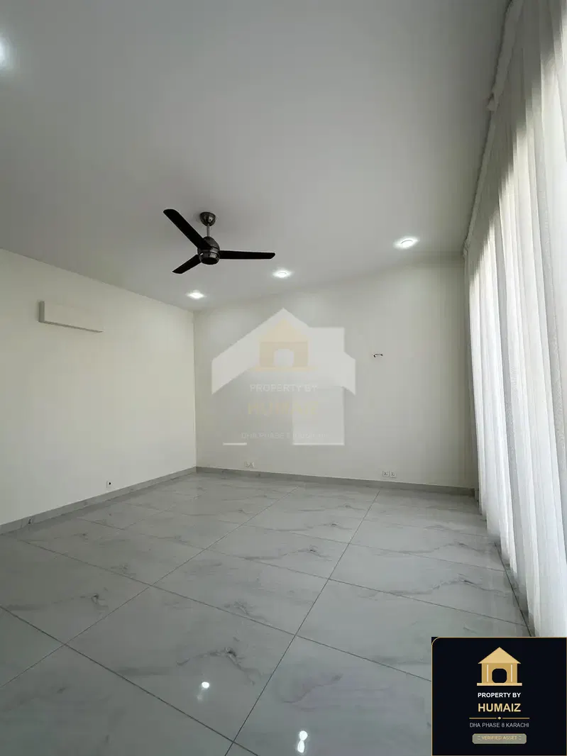 1,000 Sq. Yd. 5-Bedroom Luxury Villa (West Open, 6 Bath, Residence 1) in Zone A For Sale in DHA Phase 8 Karachi — Photograph 3