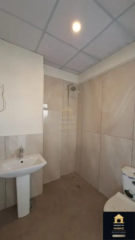 3-Bedroom Luxury Apartment (4 Bath, Suite 9) in DHA Phase 8 For Rent in DHA Phase 8 Karachi — Photograph 10