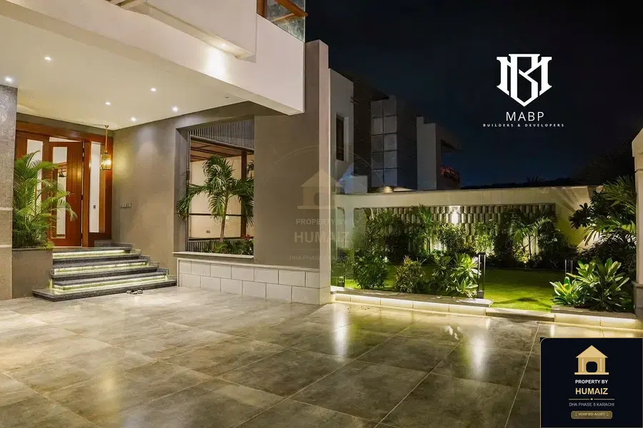 1,000 Sq. Yd. 6-Bedroom Luxury Villa (6 Bath, Residence 25) in DHA Phase 8 For Sale in DHA Phase 8 Karachi — Photograph 8