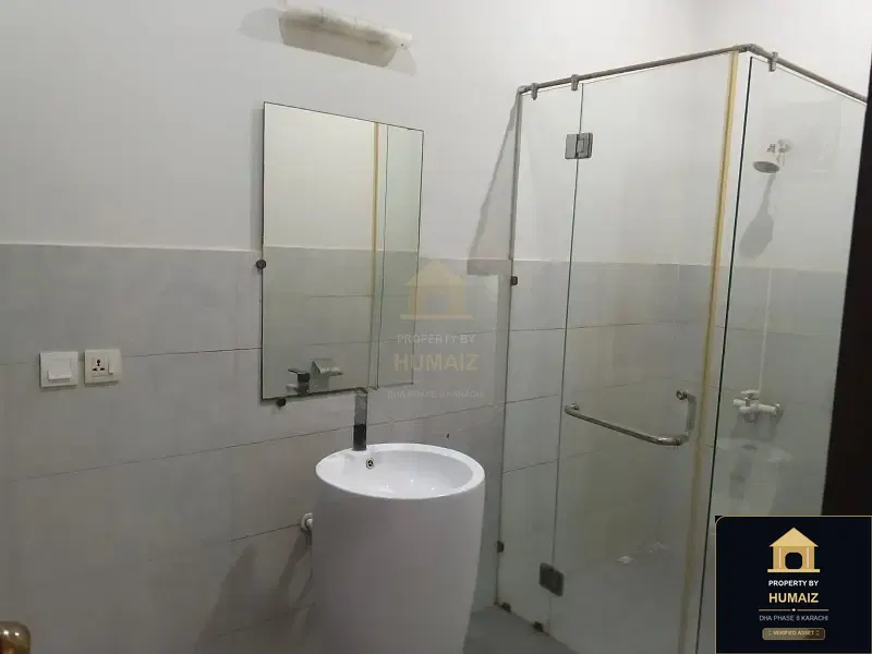 3-Bedroom Upper/Lower Portion (3 Bath, Unit 82) in DHA Phase 8 For Rent in DHA Phase 8 Karachi — Photograph 14
