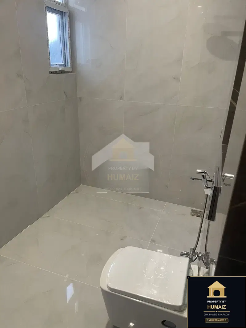 300 Sq. Yd. 5-Bedroom Luxury Villa (Brand New, 6 Bath, Residence 2) in Khayaban-e-Sahil For Sale in DHA Phase 8 Karachi — Photograph 17
