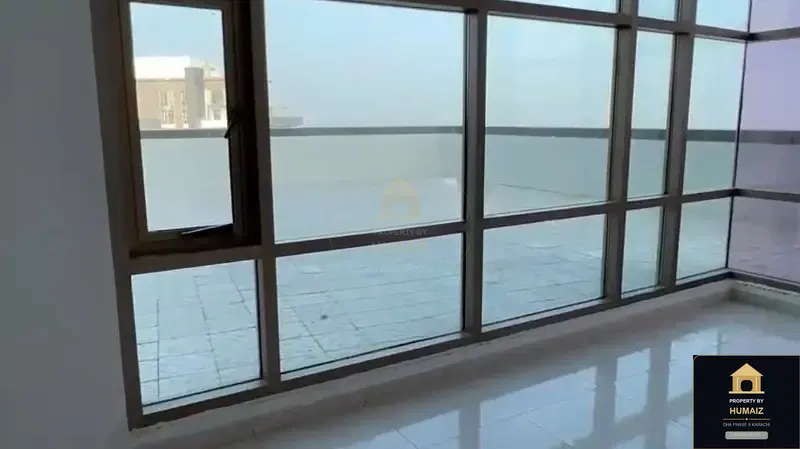 3-Bed Luxury Penthouse at Pearl Towers For Sale in DHA Phase 8 Karachi — Photograph 15