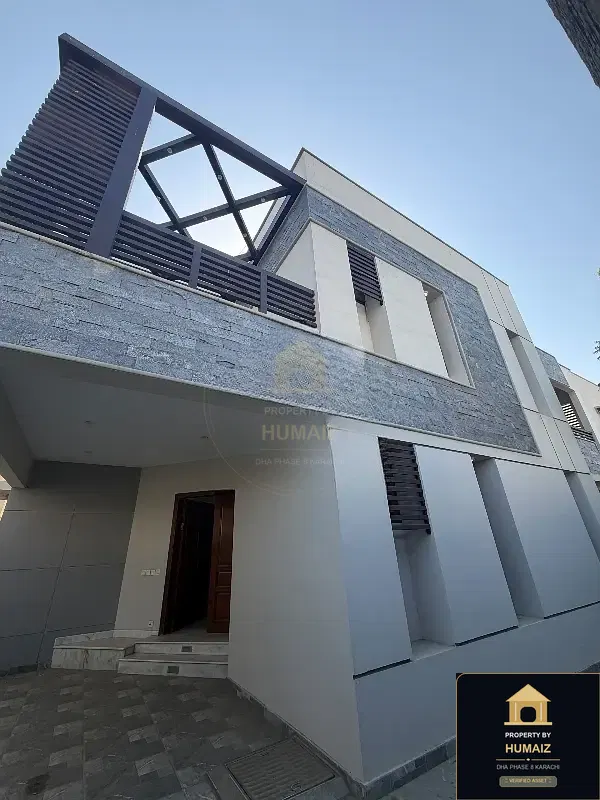 500 Sq. Yd. 6-Bedroom Luxury Villa (Basement, 6 Bath, Residence 9) on Zulfiqar Commercial For Sale in DHA Phase 8 Karachi — Photograph 3