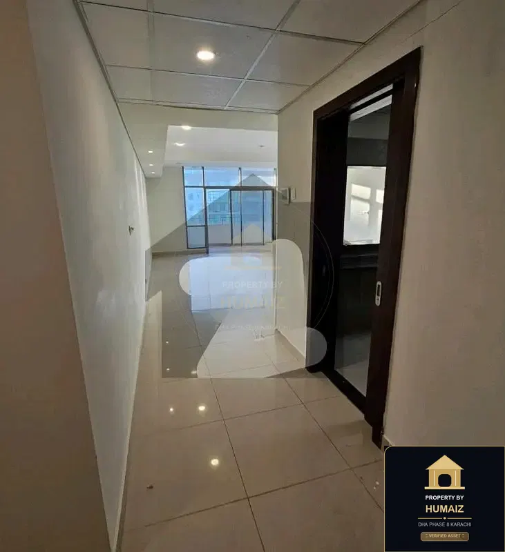 2-Bedroom Luxury Apartment (Sea Facing, 4 Bath, Suite 18) at Reef Towers For Sale in DHA Phase 8 Karachi — Photograph 5
