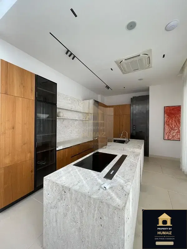 666 Sq. Yd. 5-Bedroom Luxury Villa (Basement, 5 Bath, Residence 9) in DHA Phase 8 For Sale in DHA Phase 8 Karachi — Photograph 10