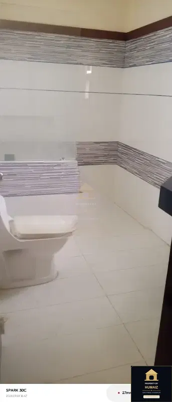 3-Bedroom Upper/Lower Portion (4 Bath, Unit 70) in DHA Phase 8 For Rent in DHA Phase 8 Karachi — Photograph 3