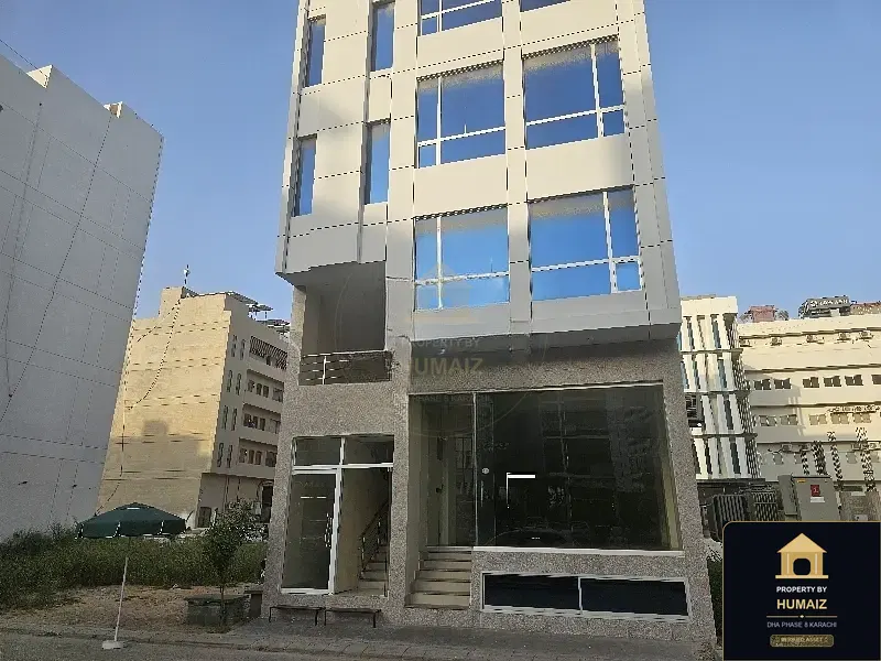 183 Sq. Yd. Commercial Retail Shop on Zulfiqar Commercial For Sale in DHA Phase 8 Karachi — Photograph 3
