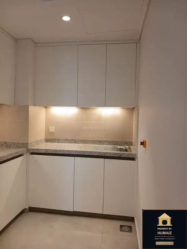 3-Bedroom Luxury Apartment (Sea Facing, 5 Bath, Suite 23) at The Views For Rent in DHA Phase 8 Karachi — Photograph 23