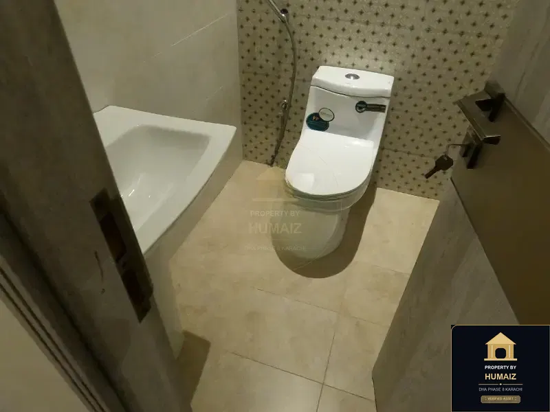 3-Bedroom Luxury Apartment (Corner, 3 Bath, Suite 3) at HMR Waterfront For Sale in DHA Phase 8 Karachi — Photograph 12
