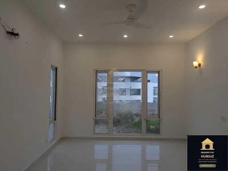 3-Bedroom Upper/Lower Portion (West Open, 4 Bath, Unit 30) in DHA Phase 8 For Rent in DHA Phase 8 Karachi — Photograph 7
