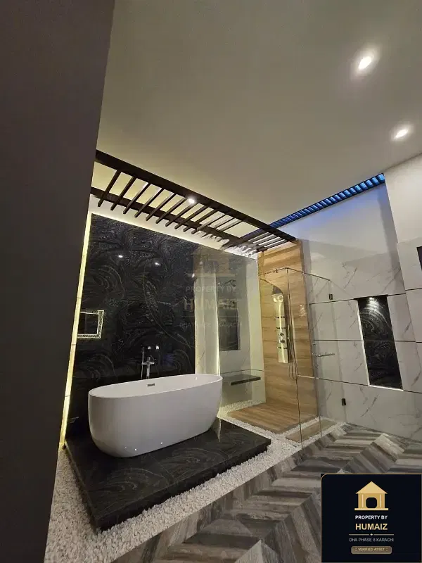 1,000 Sq. Yd. 7-Bedroom Luxury Villa (Basement, 7 Bath, Residence 1) in Khayaban-e-Ittehad For Sale in DHA Phase 8 Karachi — Photograph 6