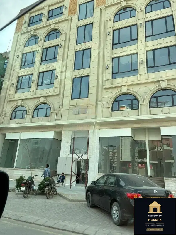136 Sq. Yd. Corporate Office Space in Khayaban-e-Shaheen For Rent in DHA Phase 8 Karachi — Photograph 2